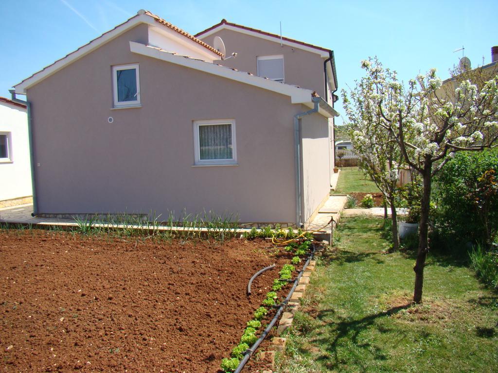 Apartment Rose Пула Стая снимка