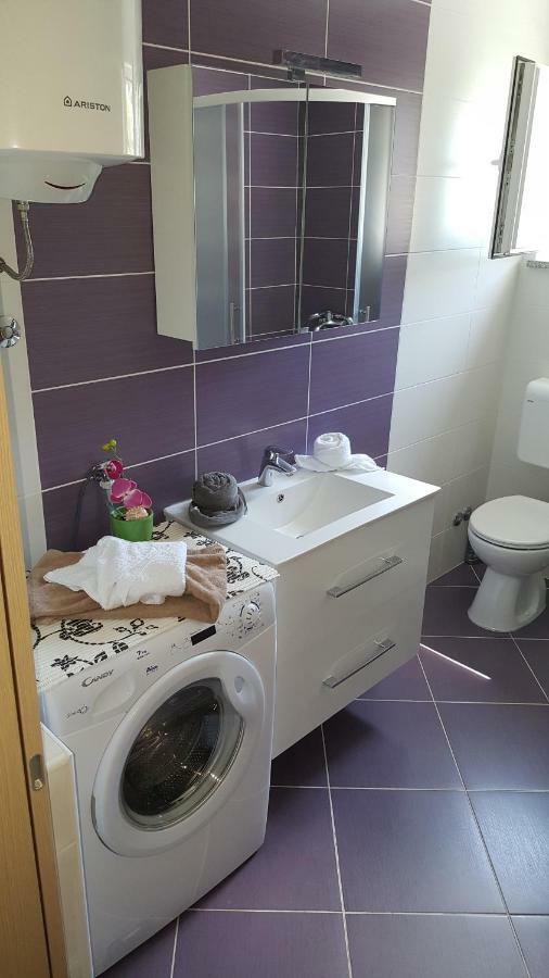 Apartment Rose Пула Екстериор снимка